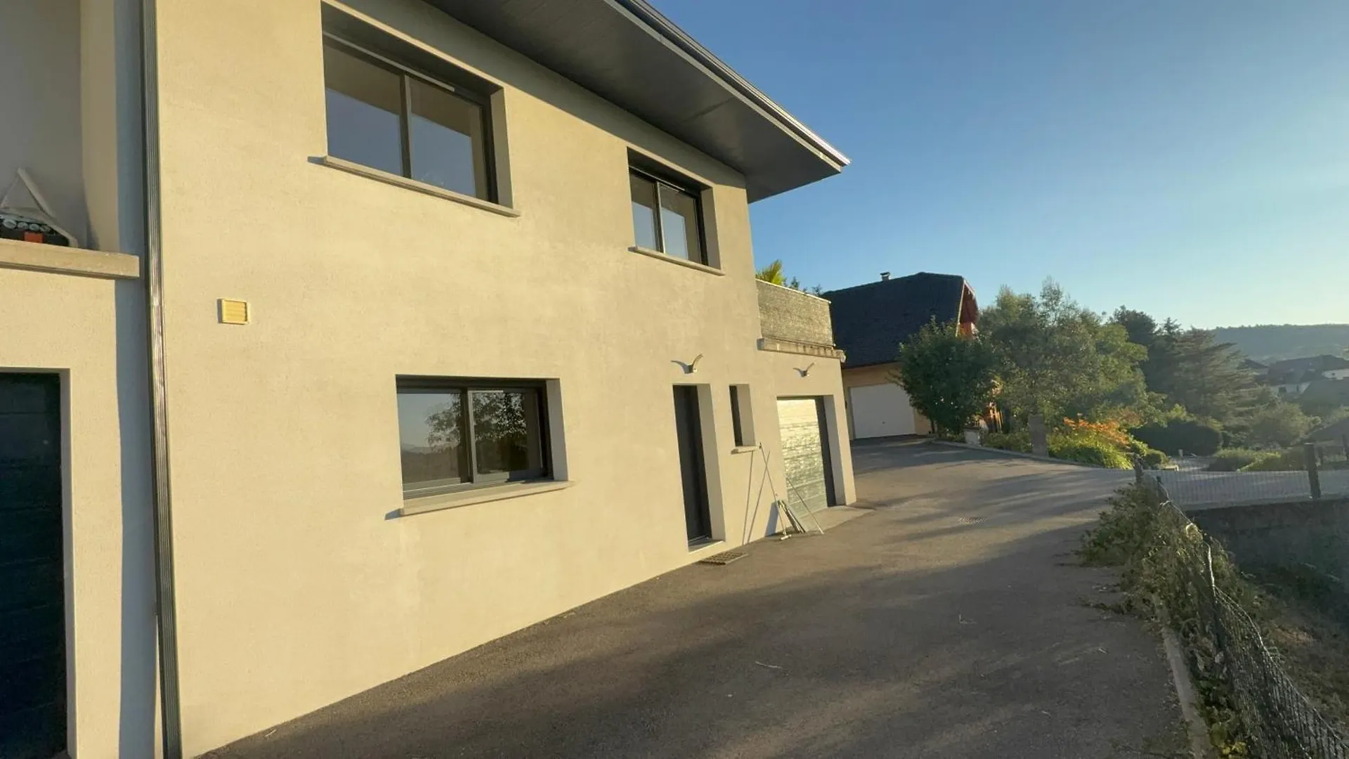 Maison proche lac Annecy et Genève Sillingy